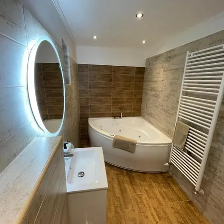 ベッド・アンド・ブレックファスト Kukorica Csarda 3*