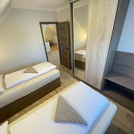 Kukorica Csarda Balatonujlak