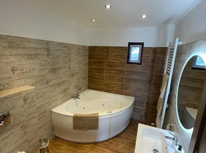 Kukorica Csarda לינה וארוחת בוקר