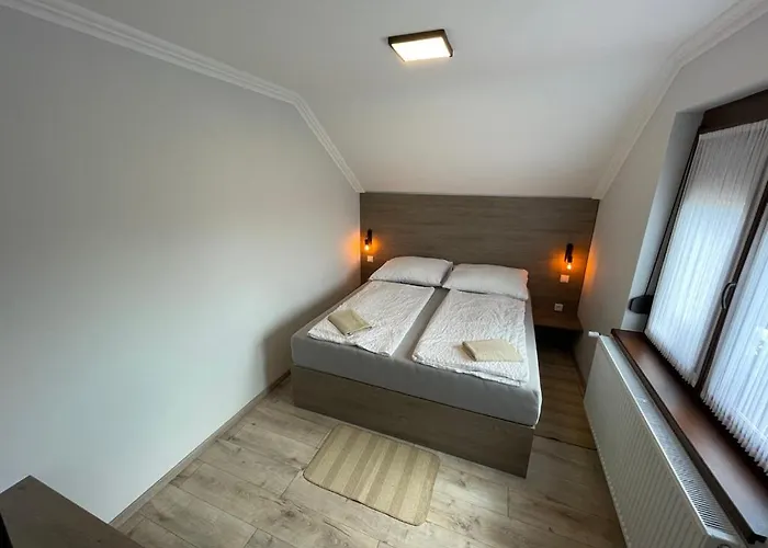 Kukorica Csárda 3* Balatonujlak