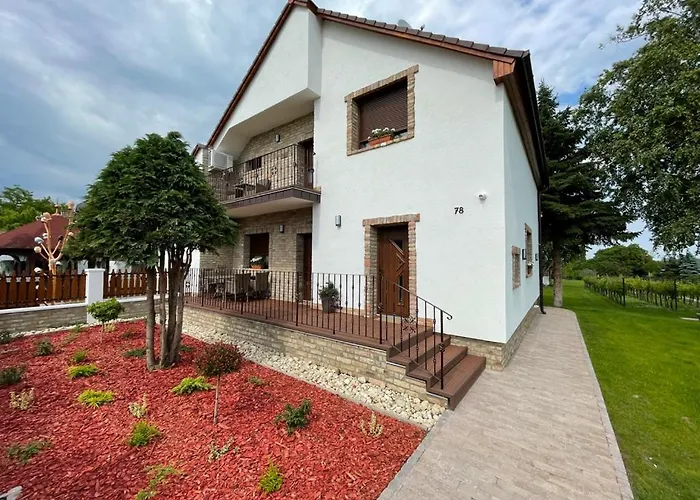 Bed & Breakfast Kukorica Csárda Balatonujlak