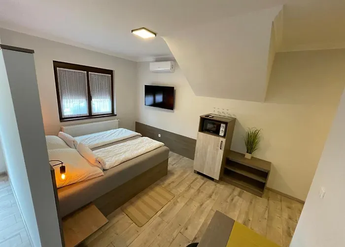 Kukorica Csárda Balatonujlak