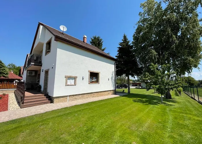 Bed & Breakfast Kukorica Csárda Balatonujlak