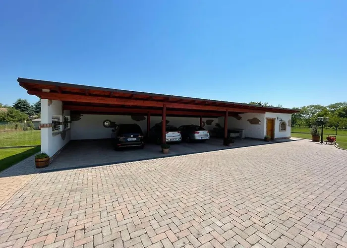 Bed & Breakfast Kukorica Csárda Balatonujlak